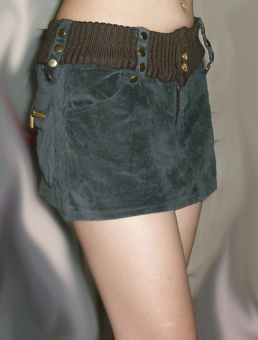 #1กระโปรงลูกฟูกดีไซน์เก๋ฝุดๆ จากฮ่องกง