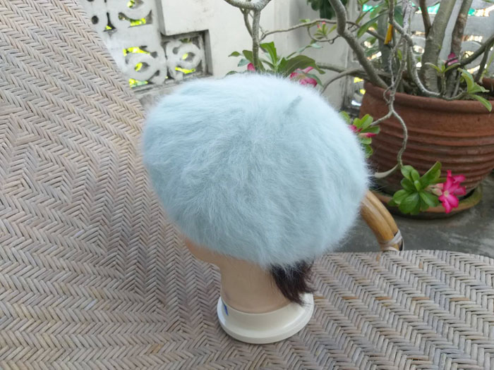 หมวกเบเร่ต์ขนกระต่ายแท้ milsa สีเขียวมิ้นท์ หนาอุ่นติดลบ