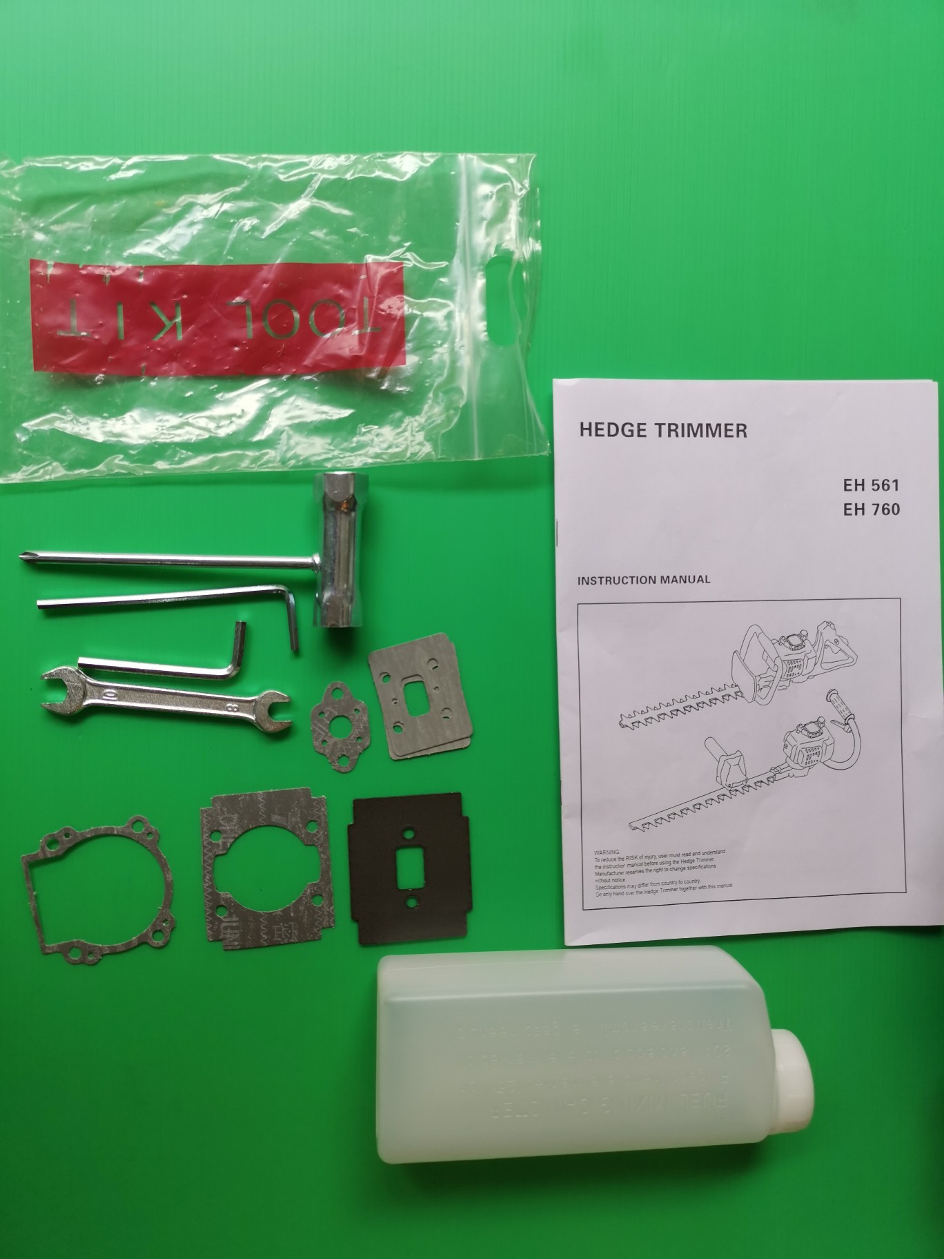 เครื่องแต่งพุ่มแต่งกิ่งไม้ DC 600 เครื่องยนต์ 2 จังหวะ