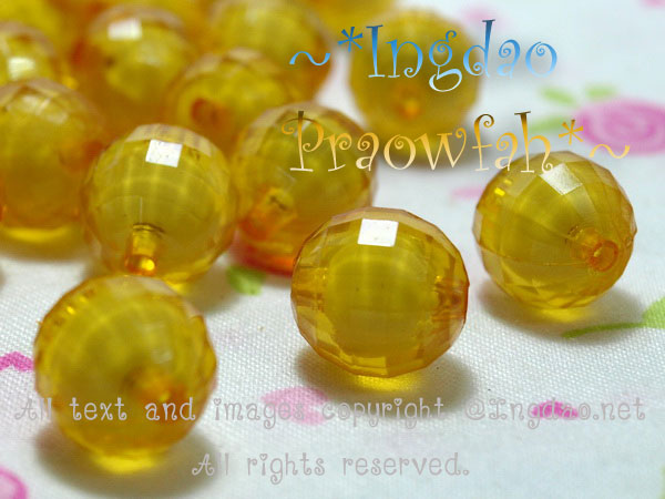 AW5005-yw14 ลูกปัดกลมตัดเหลี่ยม สอดใส้ลูกปัดกลมขาว ขนาด 14 มิล. สีเหลือง (10 กรัม / 7 ชิ้น)