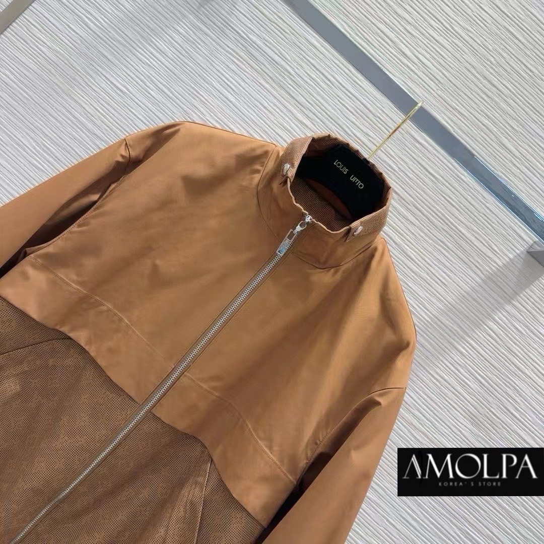 JACKET LV งาน hiend งานผ้าอย่างดี หนานุ่ม เหมือนช๊อปเด๊ะ งานอย่างดี การันตรี แมทซ์กับอะไรก็ลงตัว งานคุณภาพการันตรี ใส่สบาย : สินค้าคุณภาพ (พร้อมส่ง)