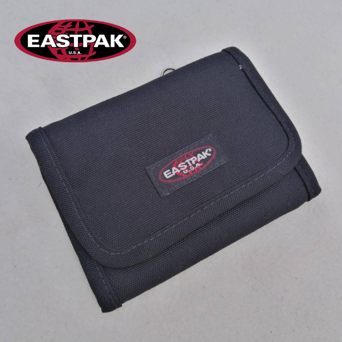 กระเป๋าสตางค์ EASTPAK U.S.A. ของแท้