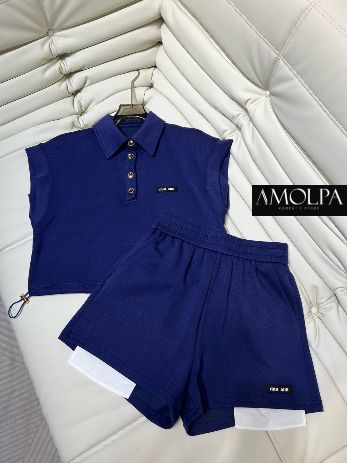 SET MIU MIU งานใหม่ 2024SS งาน Hiend ใส่สวยขับผิว ผ้าเย็นมากๆ ไม่ผิดหวังเลยค้า : สินค้าคุณภาพ (พร้อมส่ง)