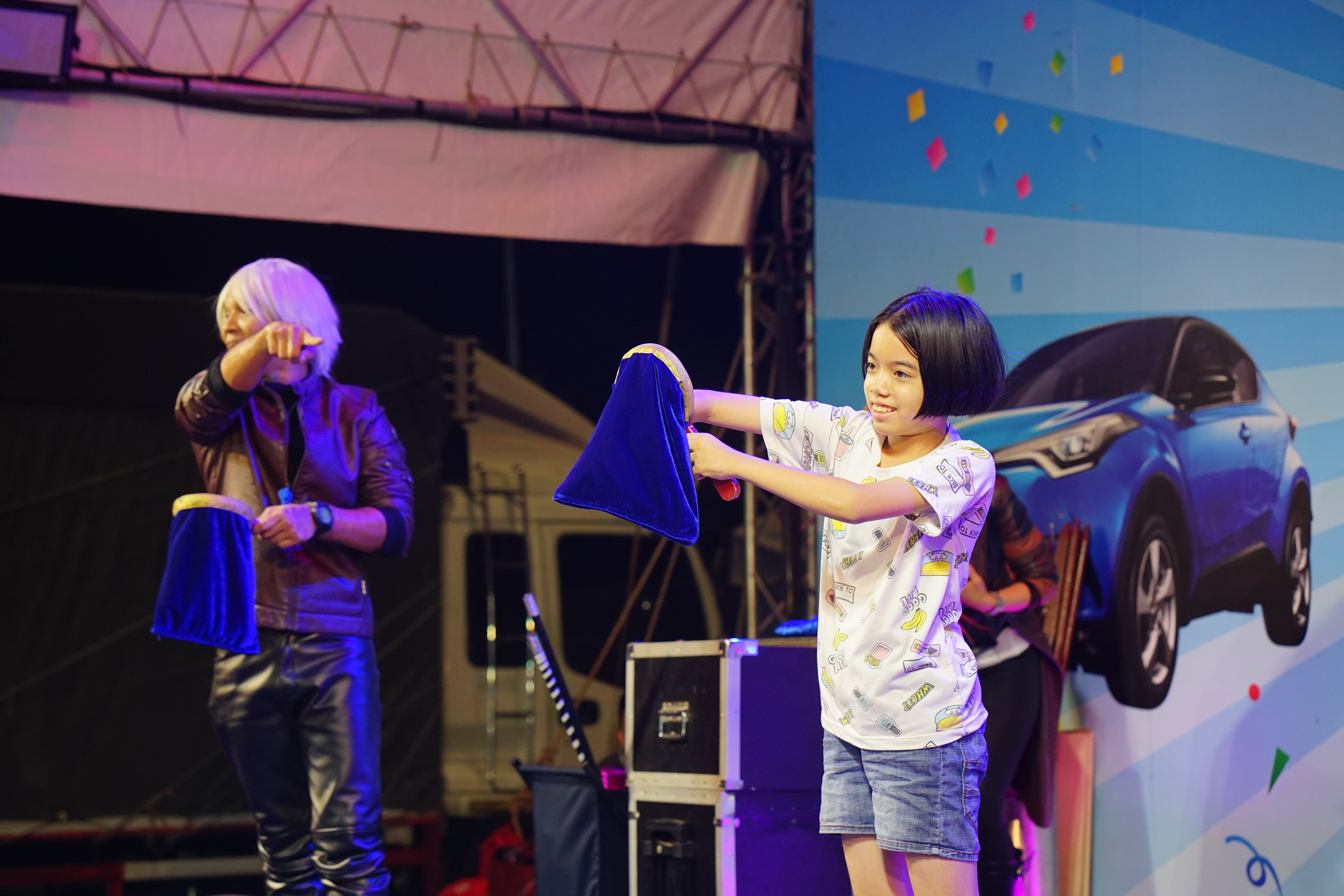 มายากล นักมายากล การแสดง โชว์ Magic Show "งาน TOYOTA BIG DAY" 09/03/2562