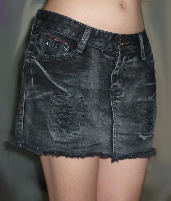 กระโปรงยีนส์ดีไซน์เกาขาดๆ เก๋มากๆ 29.5-36-10.5