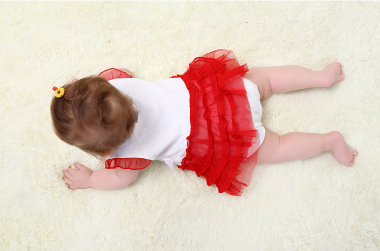 ชุดกระโปรงเด็กเล็ก ชุดเดรสบอดี้สูทเด็กหญิงกระโปรงแดง Size 3M / 24M