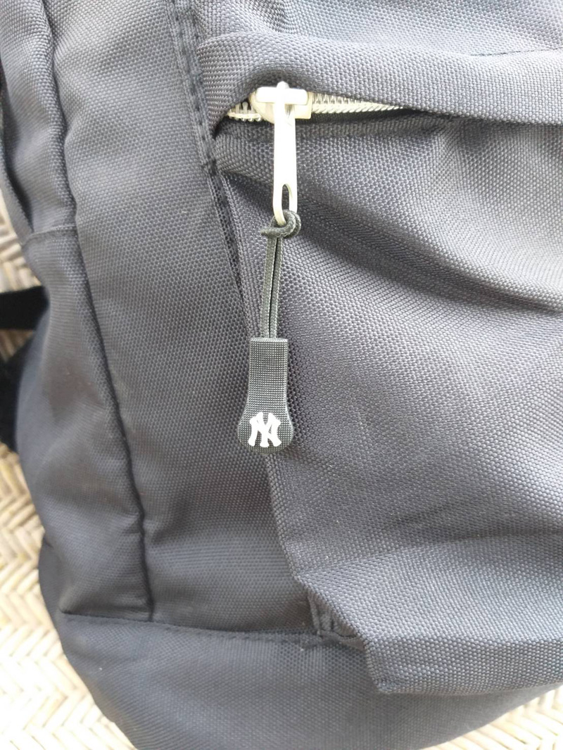 กระเป๋าเป้ NY MLB ของแท้