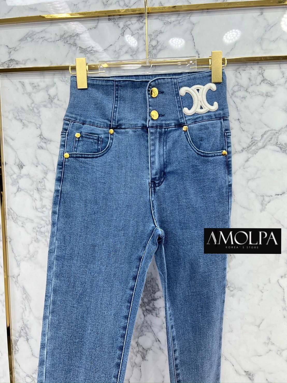 กางเกงยีนส์ยืดขายาว CELINE DENIM งาน hiend งานสวยยยยสุดๆค้า รุ่นนี้ไฮเอนชนช๊อป ขึ้นห้างเลยน๊า จัดเลย งาน ใส่สบายสุดๆห้ามพลาดเลยจ้า ใส่สบาย : สินค้าคุณภาพ (พร้อมส่ง)