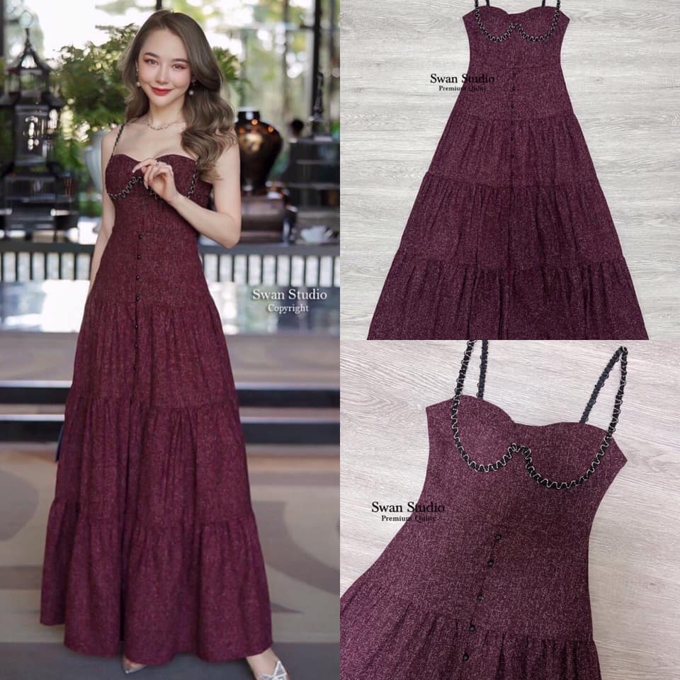 แม็กซี่สีแดงแต่งสายด้วยเชือกถักดำสลับทอง อกเสริมฟองน้ำเพื่อทรงสวย กระดุมด้านหน้า สามารถแกะได้ เนื้อผ้าทอหนัก ทิ้งตัว สินค้าคุณภาพ (พร้อมส่ง)