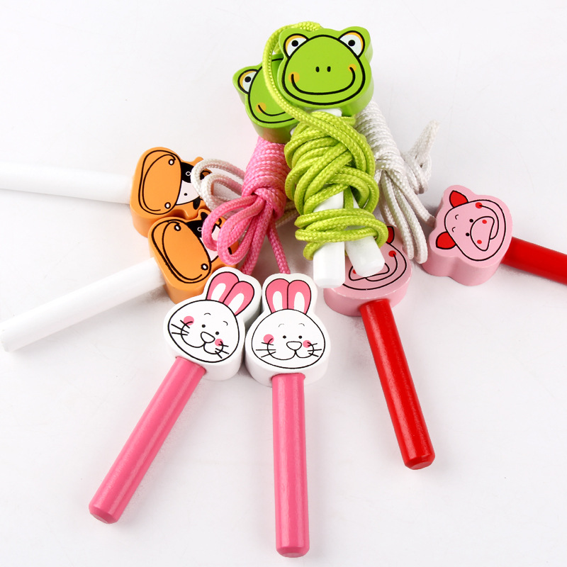 เชือกกระโดดสำหรับเด็ก ด้ามไม้ ยาว 2.4 เมตร ลายการ์ตูนน่ารัก