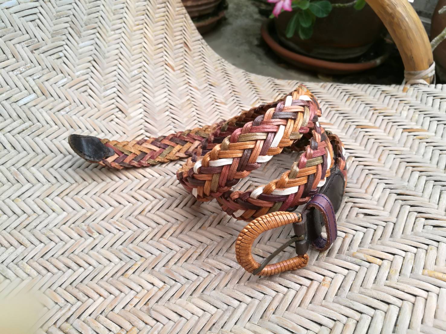 เข็มขัดหนังแท้สานขัด หนังหลากสี สวย