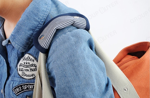 กระเป๋าสะพายผ้าแคสวาส เสียบกระเป๋าเดินทางได้ มีช่องใส่สองชั้นบน-ล่าง กระเป๋าเล็กแยก เหมาะมากสำหรับเดินทาง ท่องเที่ยว มี 7 สีให้เลือก