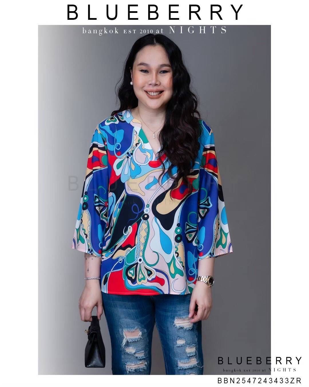 เสื้อเชิ้ต พรีเมี่ยมทีเชิ้ตคอวี ใส่สบายสวยสุดหรู พิมพ์ลายแบรนด์เนม ใส่สบาย : สินค้าคุณภาพ (พร้อมส่ง)