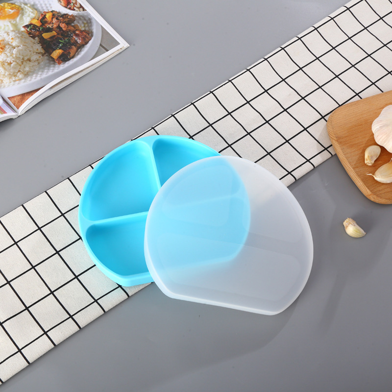 NanaBaby จานก้นดูดซิลิโคน จานหลุมเด็กซิลิโคน จานดูดเด็ก 3 ช่อง มีฝาปิด+หลอดดูด BPA-Free