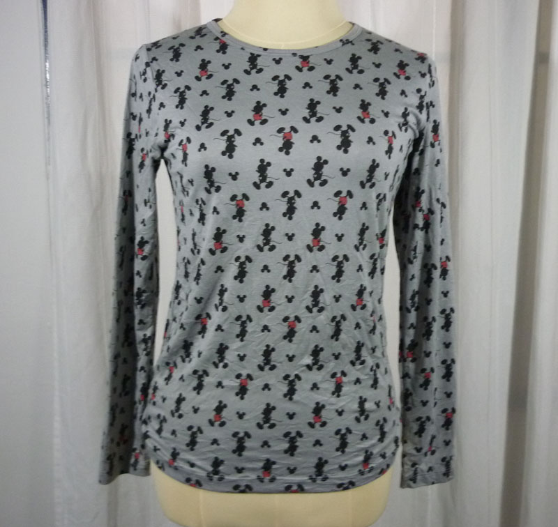 เสื้อฮีทเทคหญิง ลายมิกกี้เม้าส์ Uniqlo heattech S/150