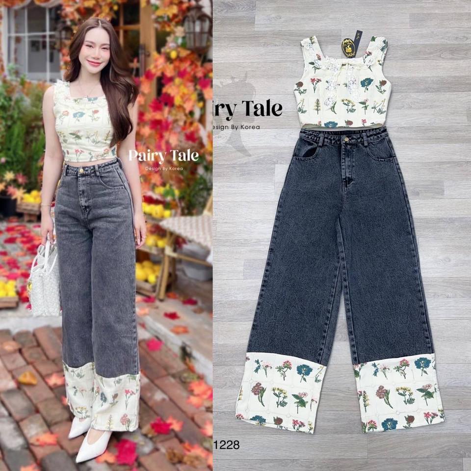 Set เสื้อแขนกุดโบว์หน้า ผ้าปักลายดอกไม้พื้นสีครีม งานปักสวยมากๆๆ แมตกางเกงยีนสีดำฟอกตัดต่อผ้างานปักดอกไม้ ที่ชายกางเกง รุ่นนี้ งานปักสวยมาก ปักทั้งหน้าหลัง ใส่สบาย : สินค้าคุณภาพ (พร้อมส่ง)