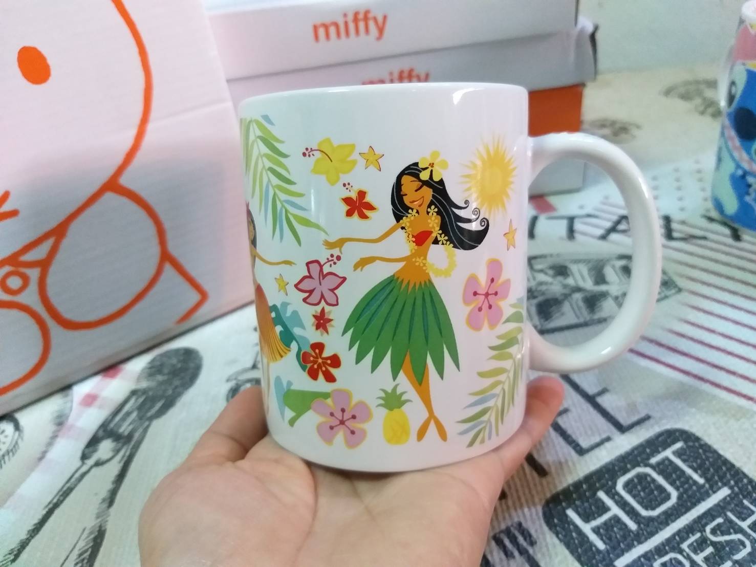 แก้วกาแฟ Island Hula Honeys ของแท้จาก Hawaii