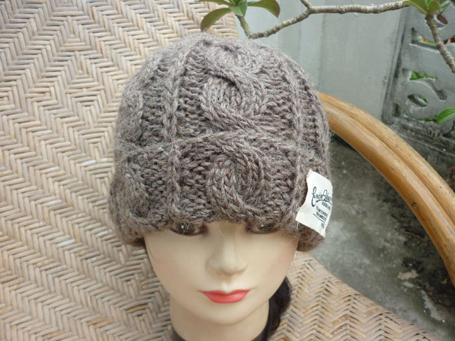 หมวกไหมพรม 100% wool อุ่นมาก สีสวย