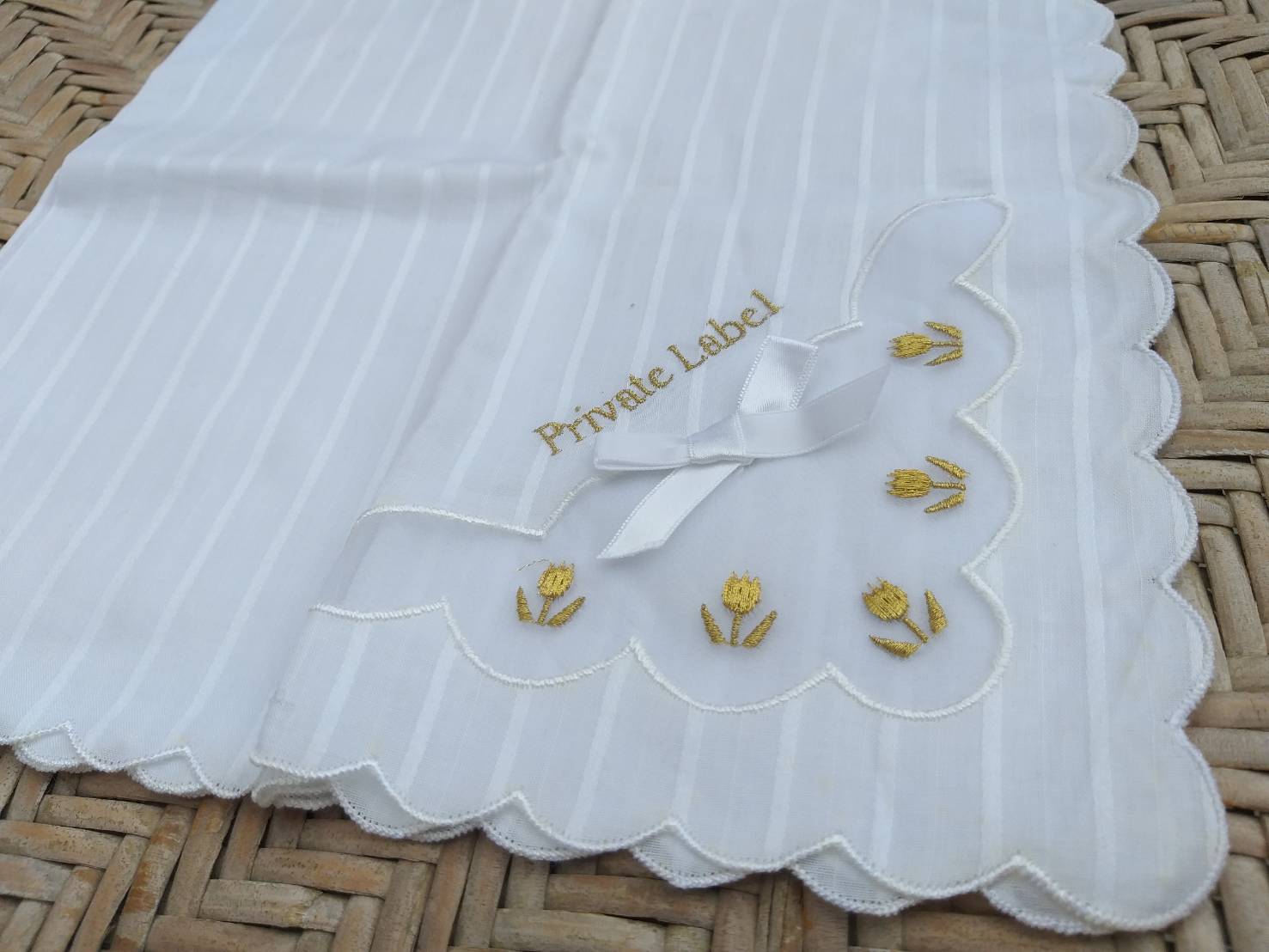 ผ้าเช็ดหน้า PRIVATE LABEL สีขาว ผ้าดีสุดๆ