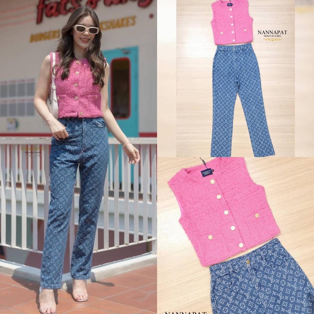 Set 2 ชิ้น เสื้อ+กางเกงขายาว เก๋ไก๋ เสืี้อผ้าทวิส หนานุ่ม ใส่สบาย มีซับในอย่างดี เสืีอกระดุมทองหน้า มีกระเป๋าคู่ ร์ กางเกง ผ้ายีนส์อย่างดี ลายแบรนด์ดัง สินค้าคุณภาพ (พร้อมส่ง)