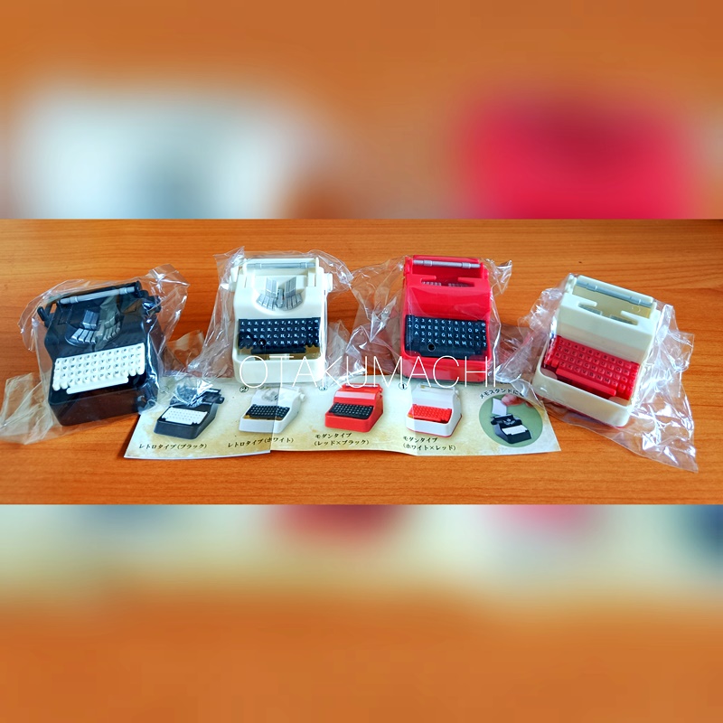 กาชาปองโมเดลเครื่องพิมพ์ดีดจิ๋ว Typewriter