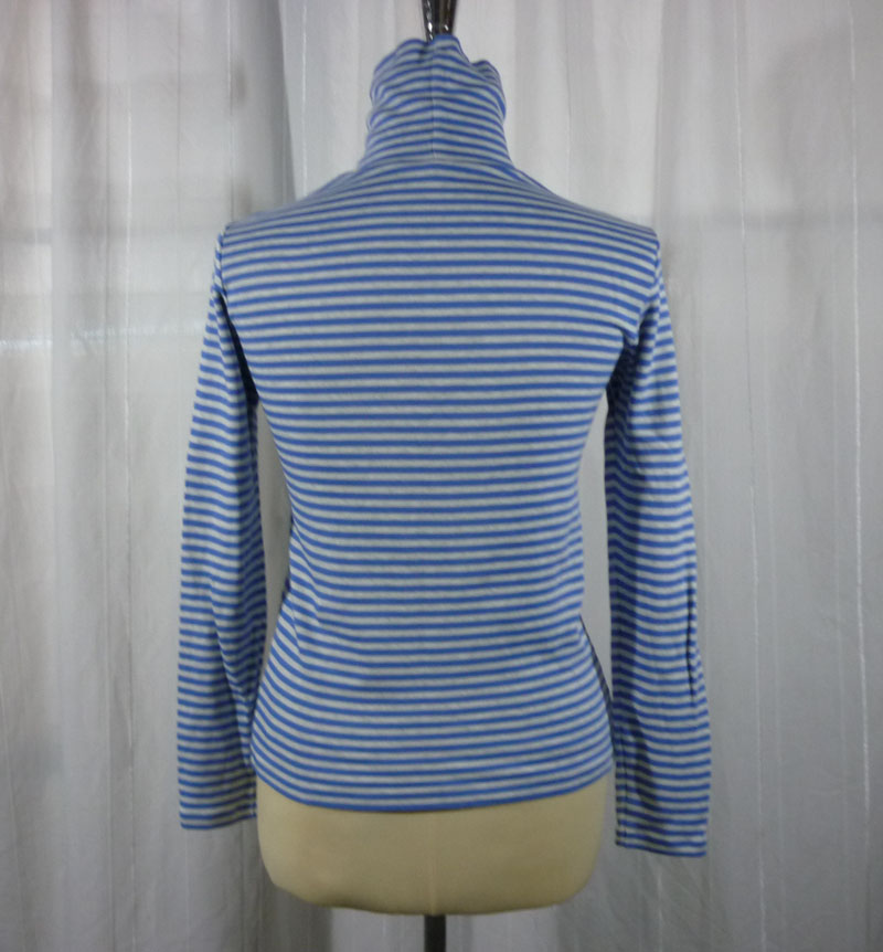 เสื้อแขนยาวคอเต่า Uniqlo ไซด์ S