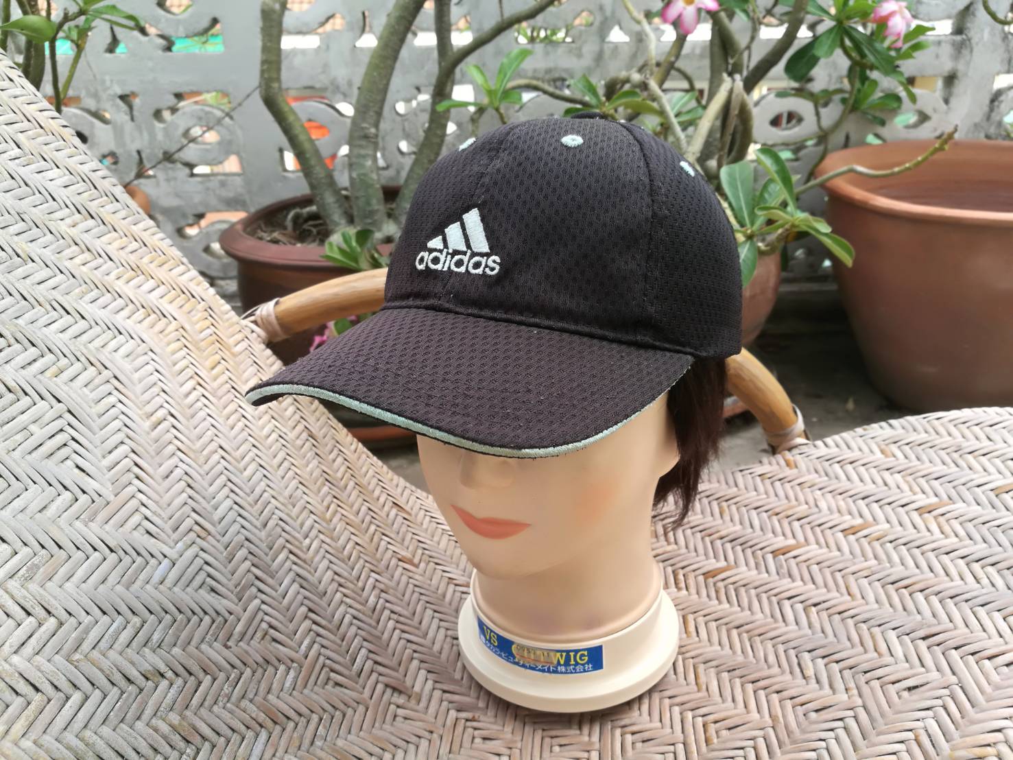 หมวกแก๊ป adidas ของผู้หญิง