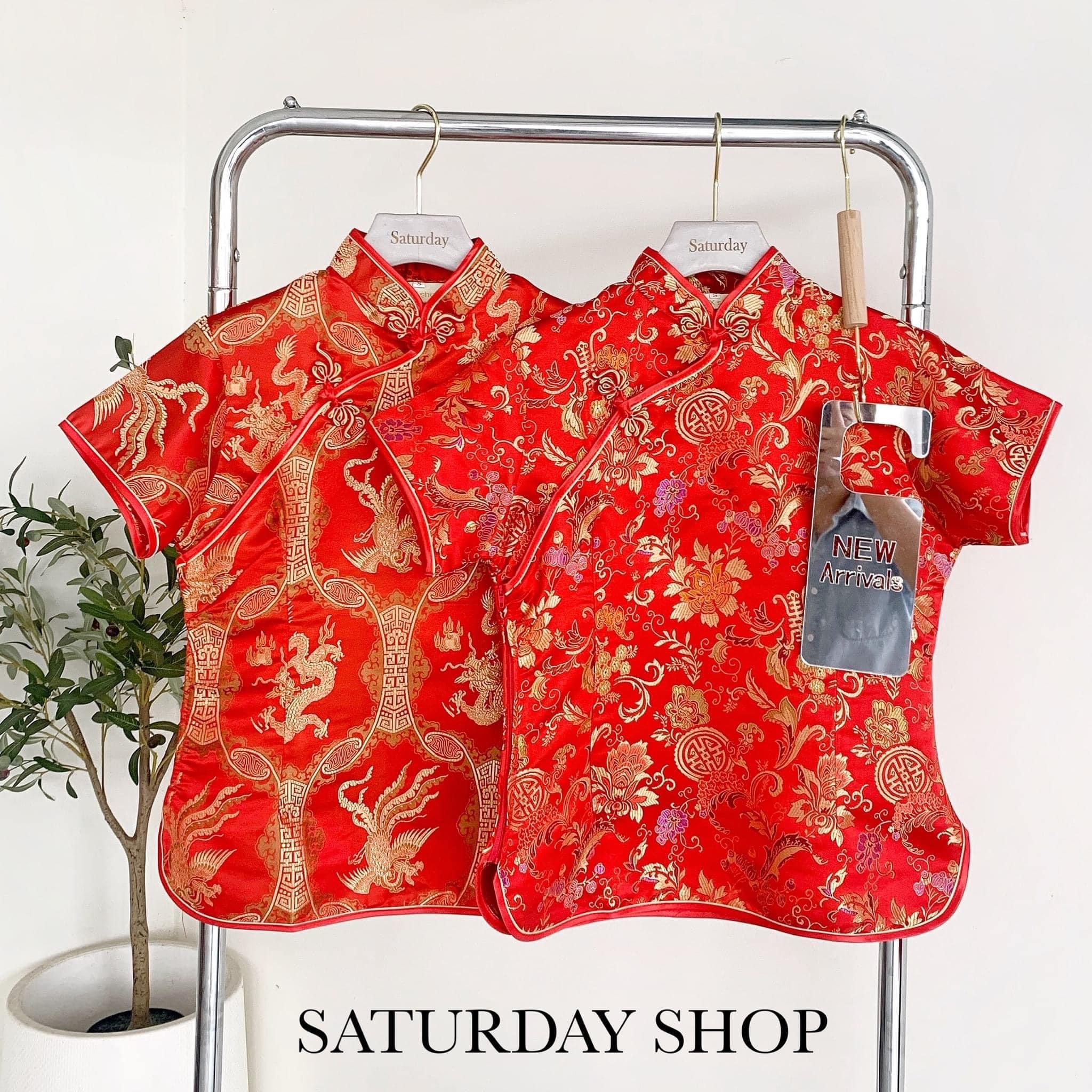 เสื้อ กี่เพ้า ทรงสวยมากๆ ใส่แล้วดูหุ่นดี มีเอว มีอกค่าผ้าไหมเนื้อใส่สบาย ลายผ้าดิ้นทอง ใส่สบาย สินค้าคุณภาพ (พร้อมส่ง)