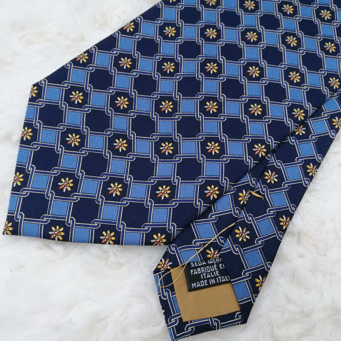 เนคไทแบรนด์เนม YVES SAINT LAURENT NECKTIE ของแท้