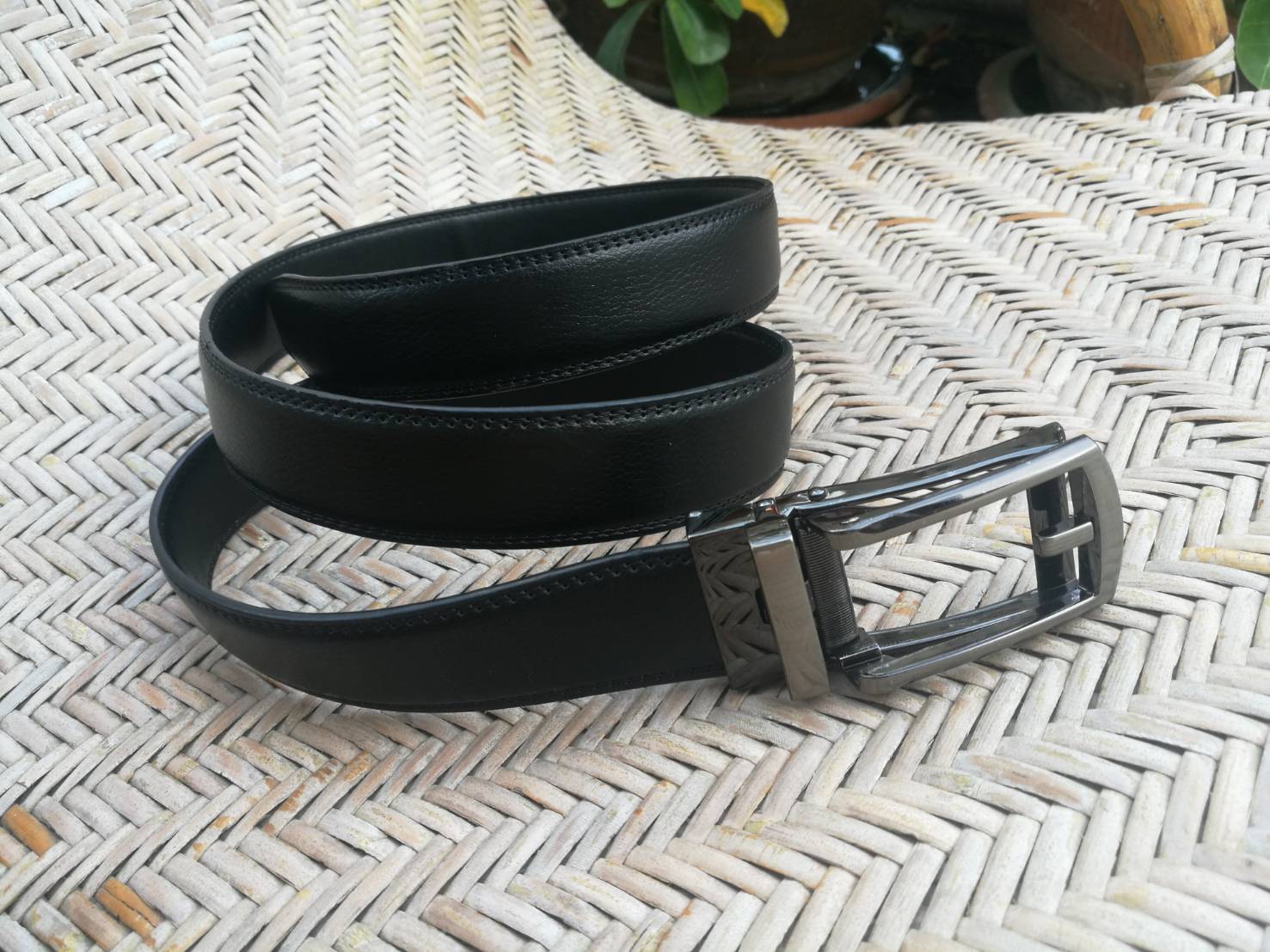 เข็มขัดชาย สวยมากๆ ตัวล็อคเข็มขัดแปลก ไม่เคยเห็น