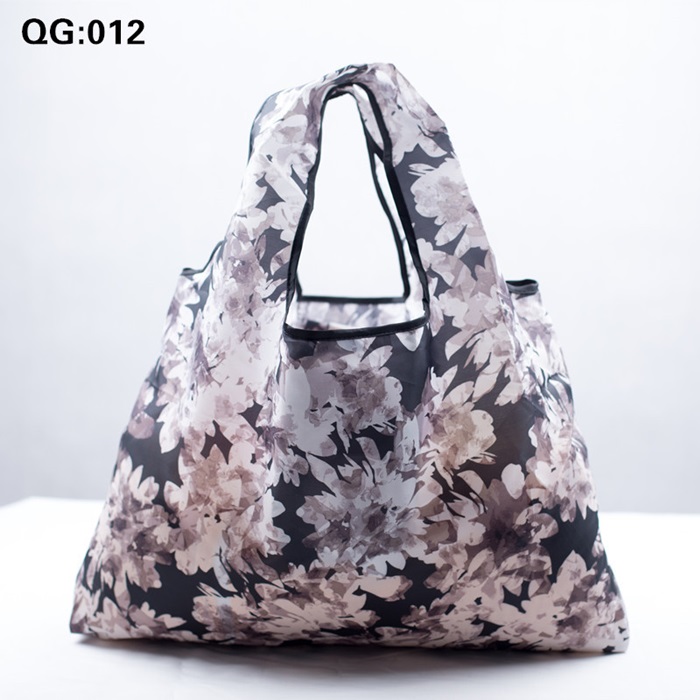 กระเป๋าช้อปปิ้งพับได้ ขนาดพกพา ผลิตจากโพลีเอสเตอร์ ทนทาน น้ำหนักเบา ซักเครื่องได้ (Reusable Grocery Bags, Grocery Tote Foldable, Ripstop Polyester Reusable Shopping Bags, Washable, Durable and Lightweight)