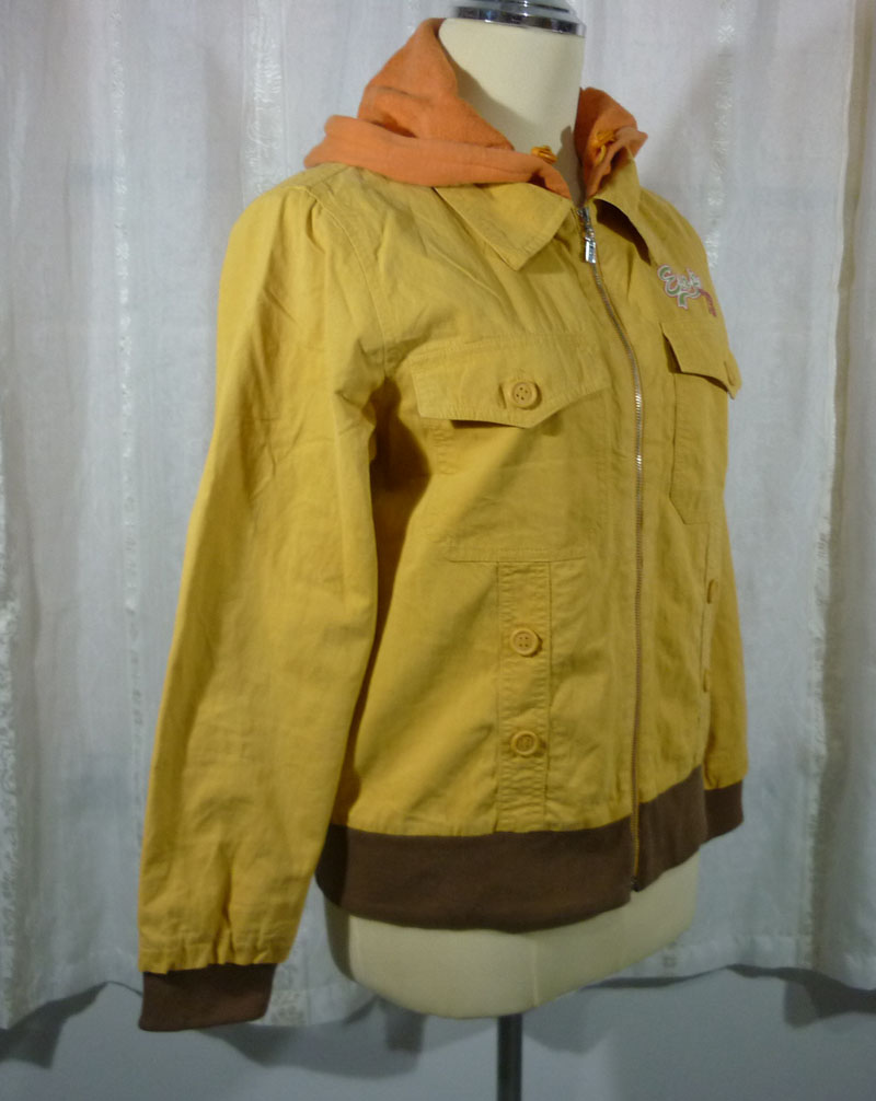 แจ็คเก็ตฮู้ด เก๋มาก อุ่นมากตัวนี้