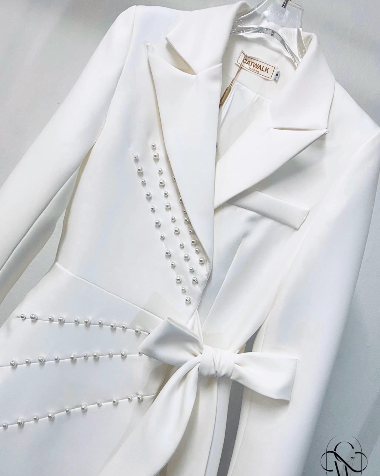 เดรสปกเทเล่อร์ ป้ายหน้าแต่งมุก เนื้อผ้าเกรดเอ เนื้อนุ่มใส่สบาย : สินค้าคุณภาพ (พร้อมส่ง)