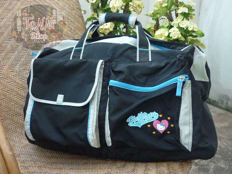 กระเป๋าเสื้อผ้าใบใหญ่ Kitty ลิขสิทธิ์แท้ Sanrio Japan