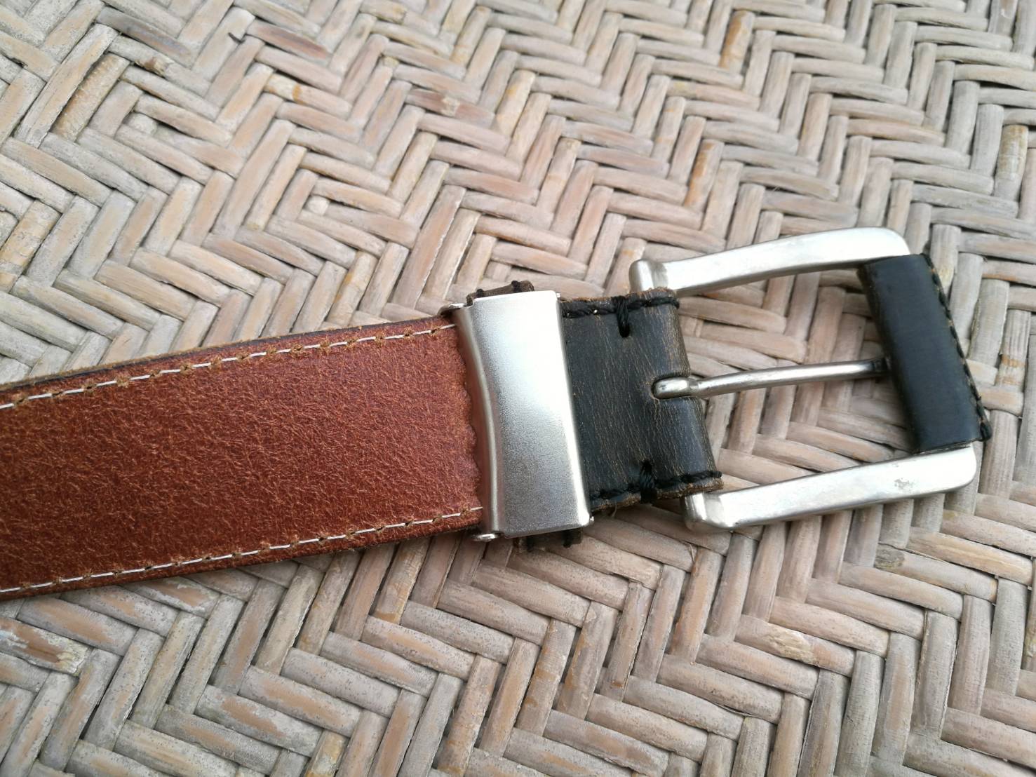 เข็มขัดชาย หนังแท้ Lee เท่ๆ เลย