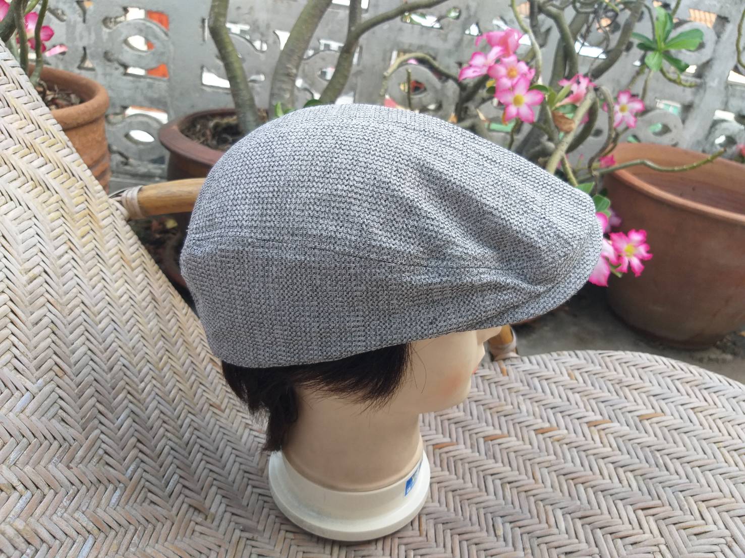 หมวกติงลี่ หมวก flat cap ผ้าทอสวยน่าใส่