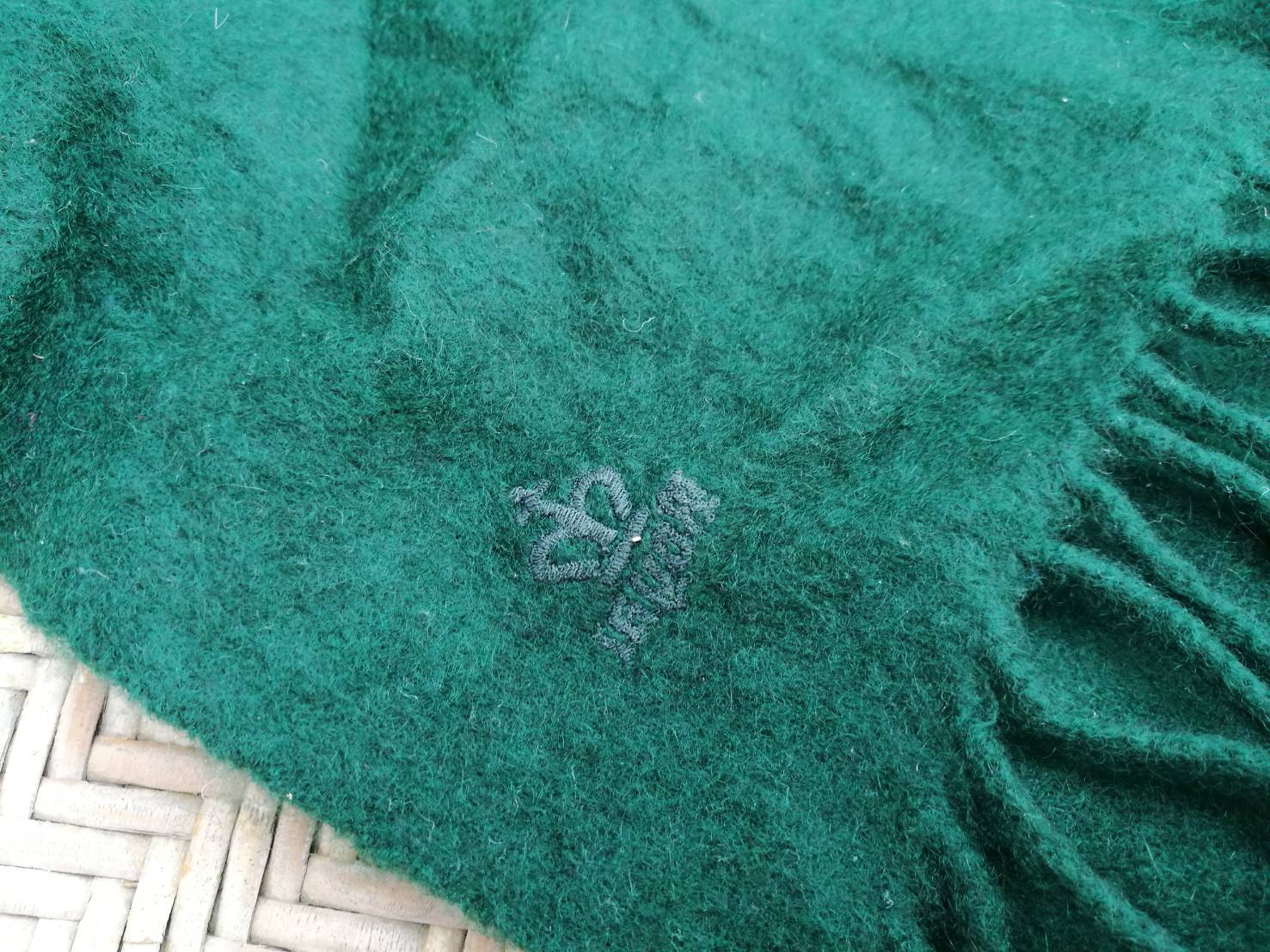 ผ้าพันคอแคชเมียร์ จากสก็อตแลนด์