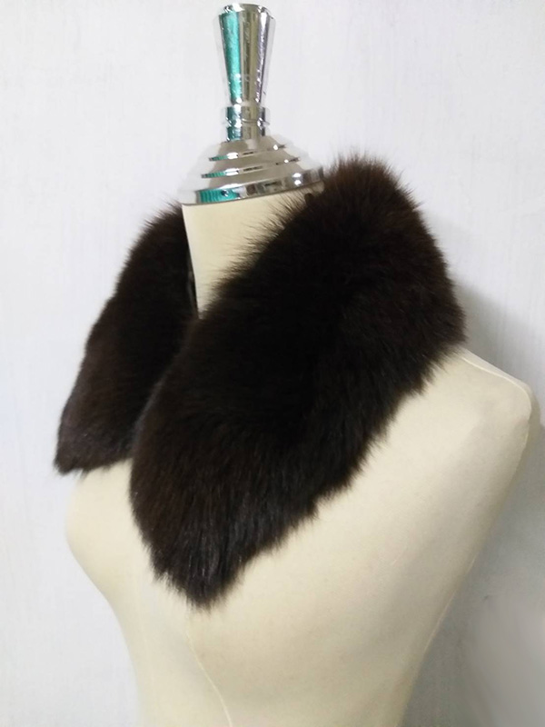 ผ้าพันคอ แต่งโค้ท เฟอร์ฮู้ด Fur Fox (ของใหม่)