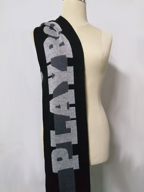 ผ้าพันคอ PLAYBOY ไหมพรมหนา อุ่นติดลบ