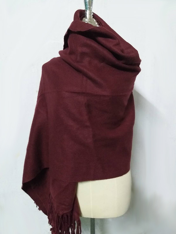 ผ้าคลุมไหล่ไหมพรมผืนใหญ่ มีหลายสี