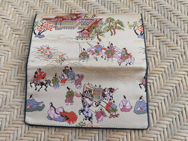 กระเป๋าสตางค์ผ้าทอลายดิ้นทอง แนวญี่ปุ่นโบราณ สวยมากๆ