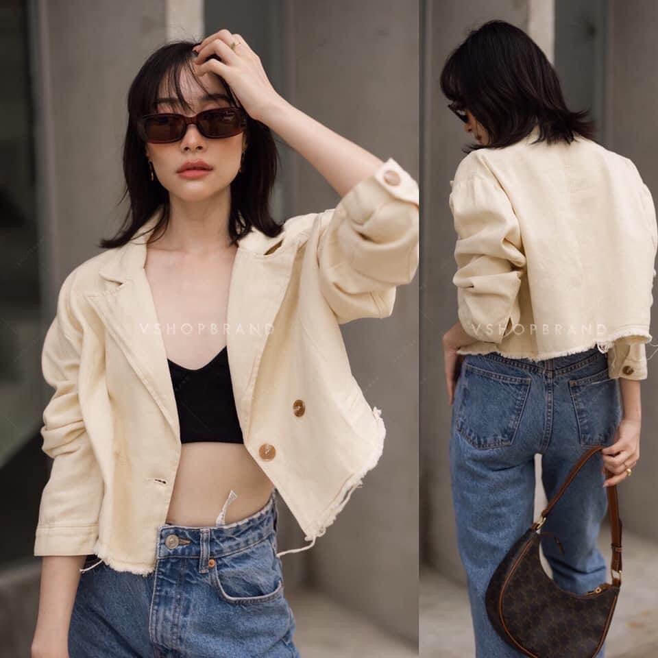 แจ็คเก็ตยีนส์ ผ้ายีนส์เนื้อดีฟอกสีสวย มีให้เลือกหลายเฉดเลยค่ะ แต่งชายรุ่ยนิดๆ ให้ลุคสาวสุดชิคค่ะ : สินค้าคุณภาพ (พร้อมส่ง)