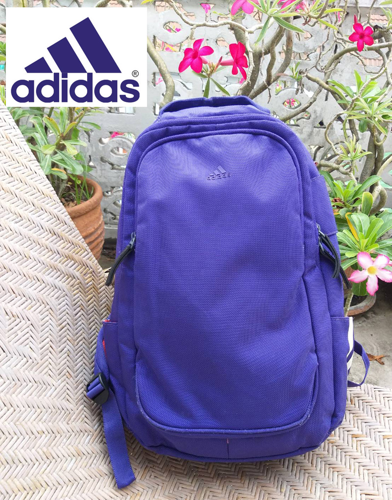 กระเป๋าเป้ adidas บุฟองน้ำหนา ใส่โน๊ตบุ๊คโดยเฉพาะ