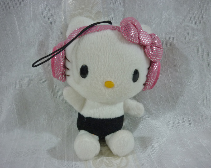ตุ๊กตา Kitty ห้อยกระเป๋า ลิขสิทธิ์แท้จากญี่ปุ่น