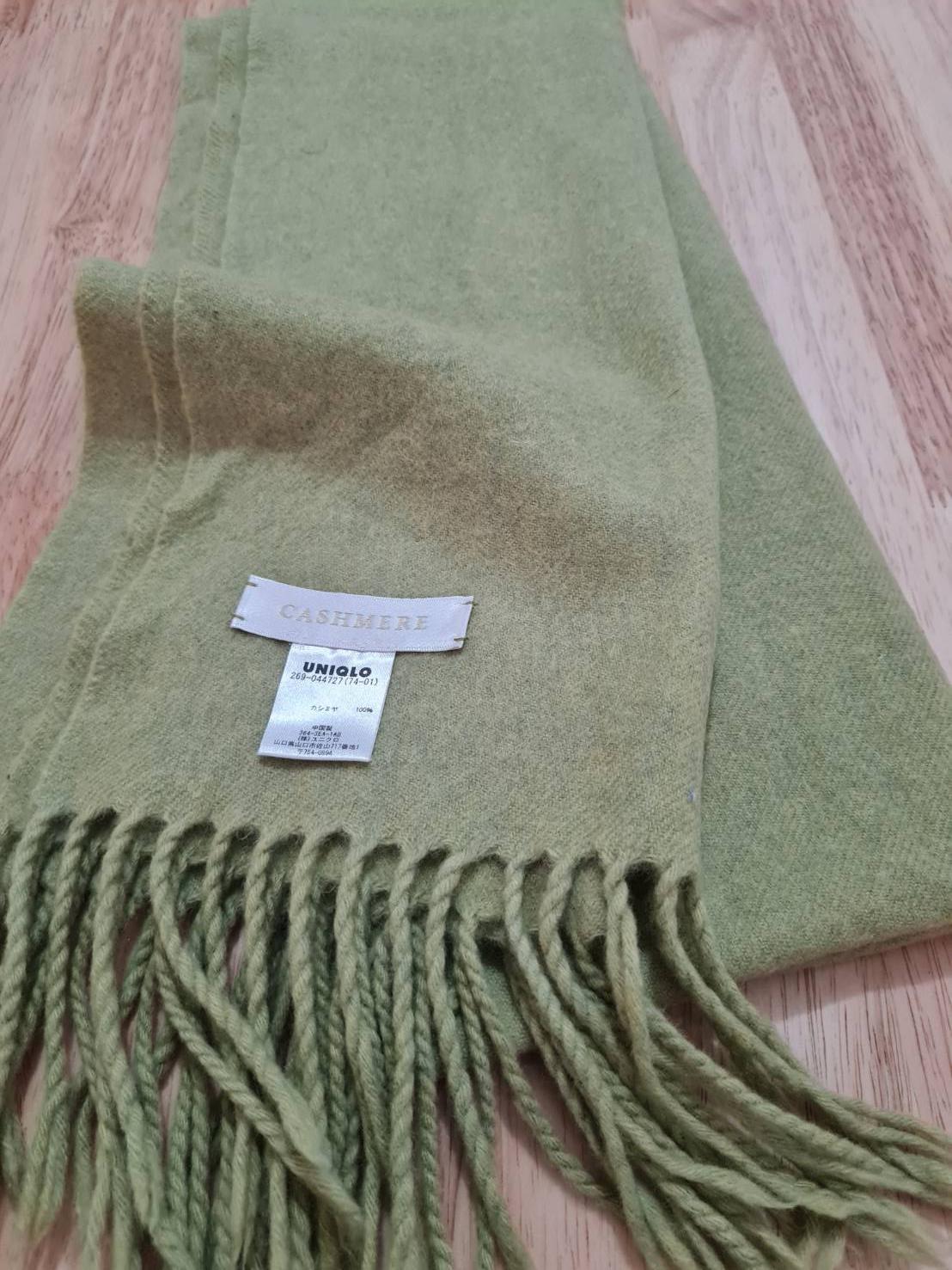 ผ้าพันคอ Cashmere Uniqlo สีสวยมาก สุดนุ่ม