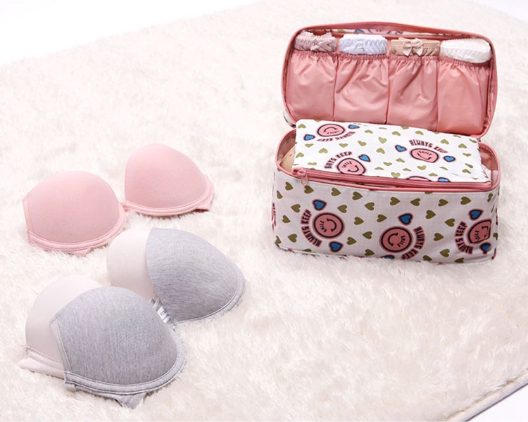 DINIWELL กระเป๋าใส่ชุดชั้นใน กางเกงใน รุ่นพิเศษ เหมาะทั้งหญิง และชาย ช่องเยอะ ผลิตจากโพลีเอสเตอร์คุณภาพสูง กันน้ำ