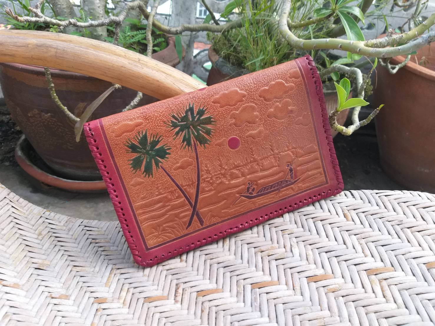 กระเป๋าใส่บิล ใส่เอกสาร ใส่พาสปอร์ต หนังแท้ปั๊มลาย (ของใหม่)