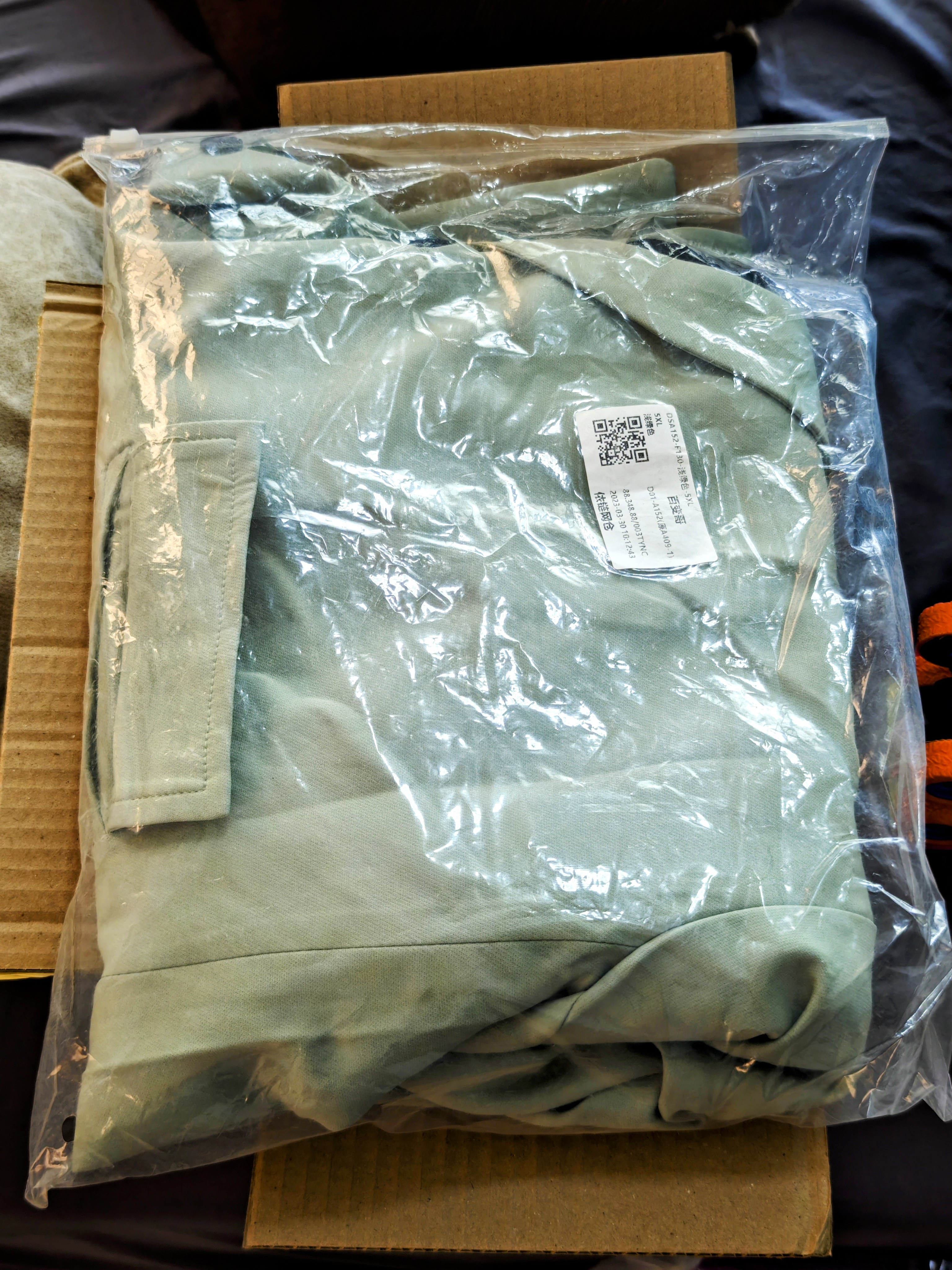 เสื้อสูทผู้ชายไซส์ใหญ่ 3XL - 5XL อกเสื้อ 50 นิ้ว เสื้อสูทโอเวอร์ไซส์ เบลเซอร์ผู้ชายอวบอ้วน Men Blazer Oversize FF0334