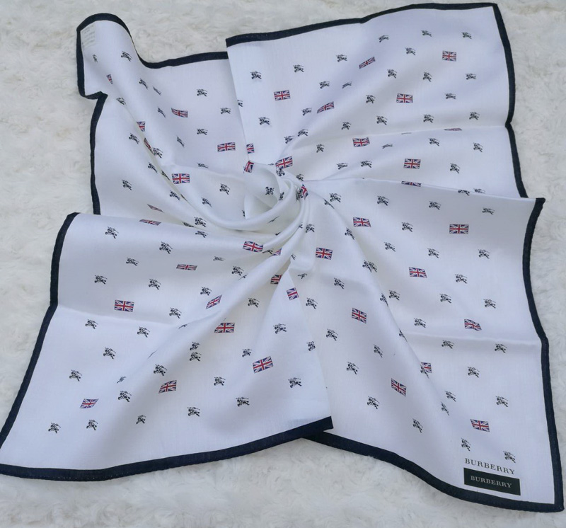 ผ้าเช็ดหน้า แบรนด์เนม BURBERRY ผ้านุ่มมาก