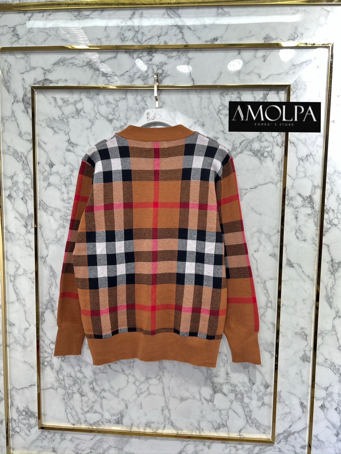 CARDIGAN BURBERRY KNIT เนื้อผ้าดีม๊าก็ ผ้าใส่สบายมากกกก ห้ามพลาดเลยนะคะ ใส่สบายสุดๆ : สินค้าคุณภาพ (พร้อมส่ง)